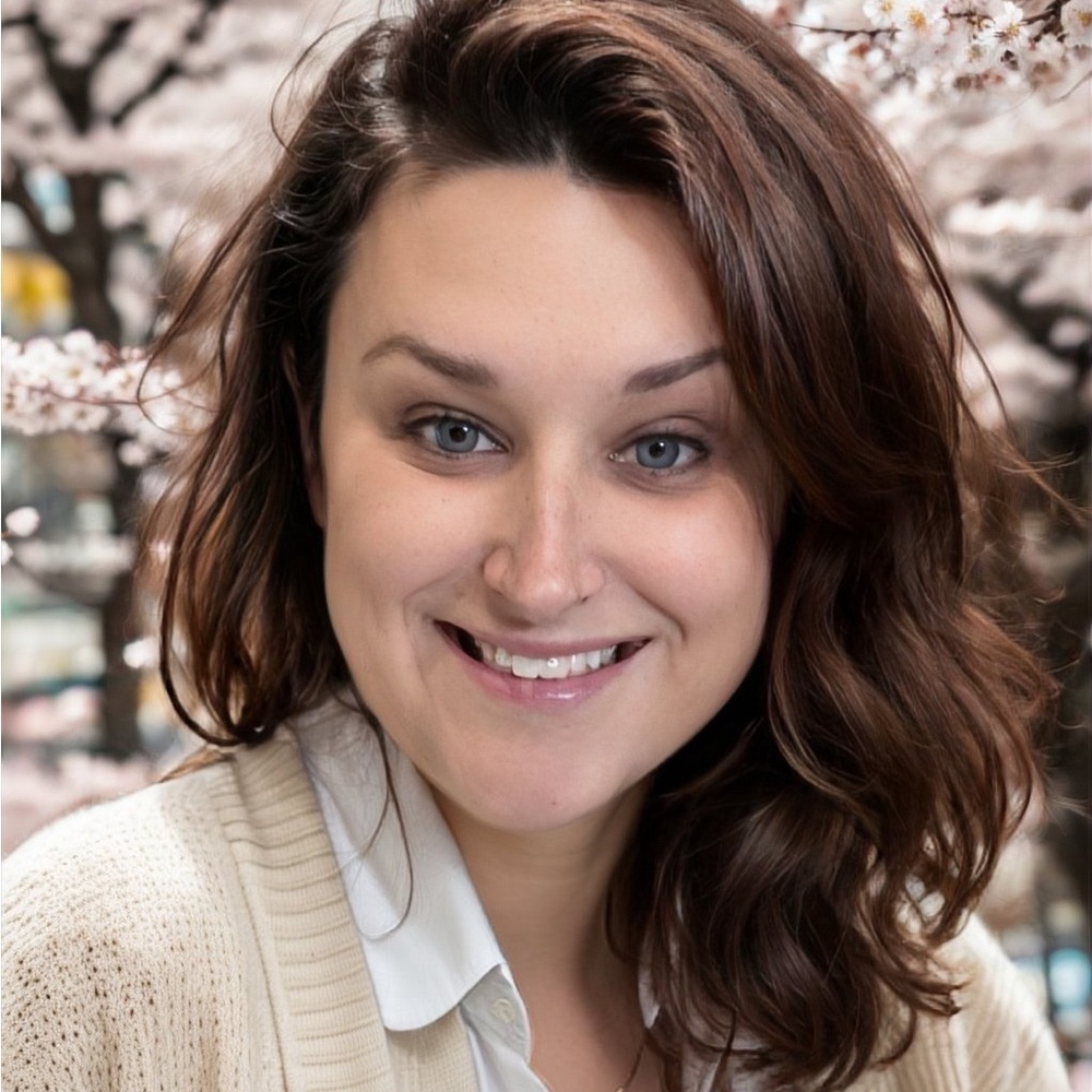 Meet your Posher, Laura